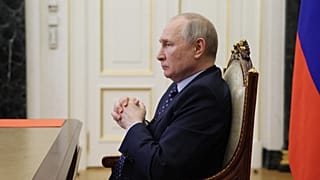 Putin aspetta la telefonata che cambia la vita...