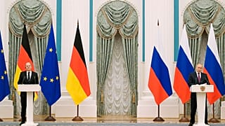 Wladmir Putin und Olaf Scholz in Moskau am 15. Februar 2022