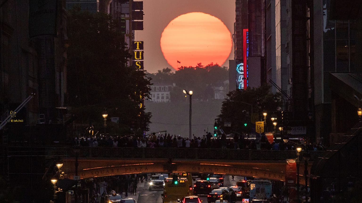 Manhattanhenge