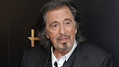 الممثل الأميركي الشهير آل باتشينو في حفل توزيع جوائز هوليوود السينمائي في بيفرلي هيلز، كاليفورنيا.