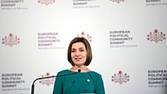 La presidenta de Moldavia, Maia Sandu, en una rueda de prensa en el Castillo Mimi en Bulboaca, Moldavia