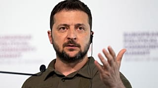 Le président ukrainien lors d'une conférence de presse au sommet de la Communauté politique européenne (CPE) à Bulboaca, en Moldavie, 01/06/2023