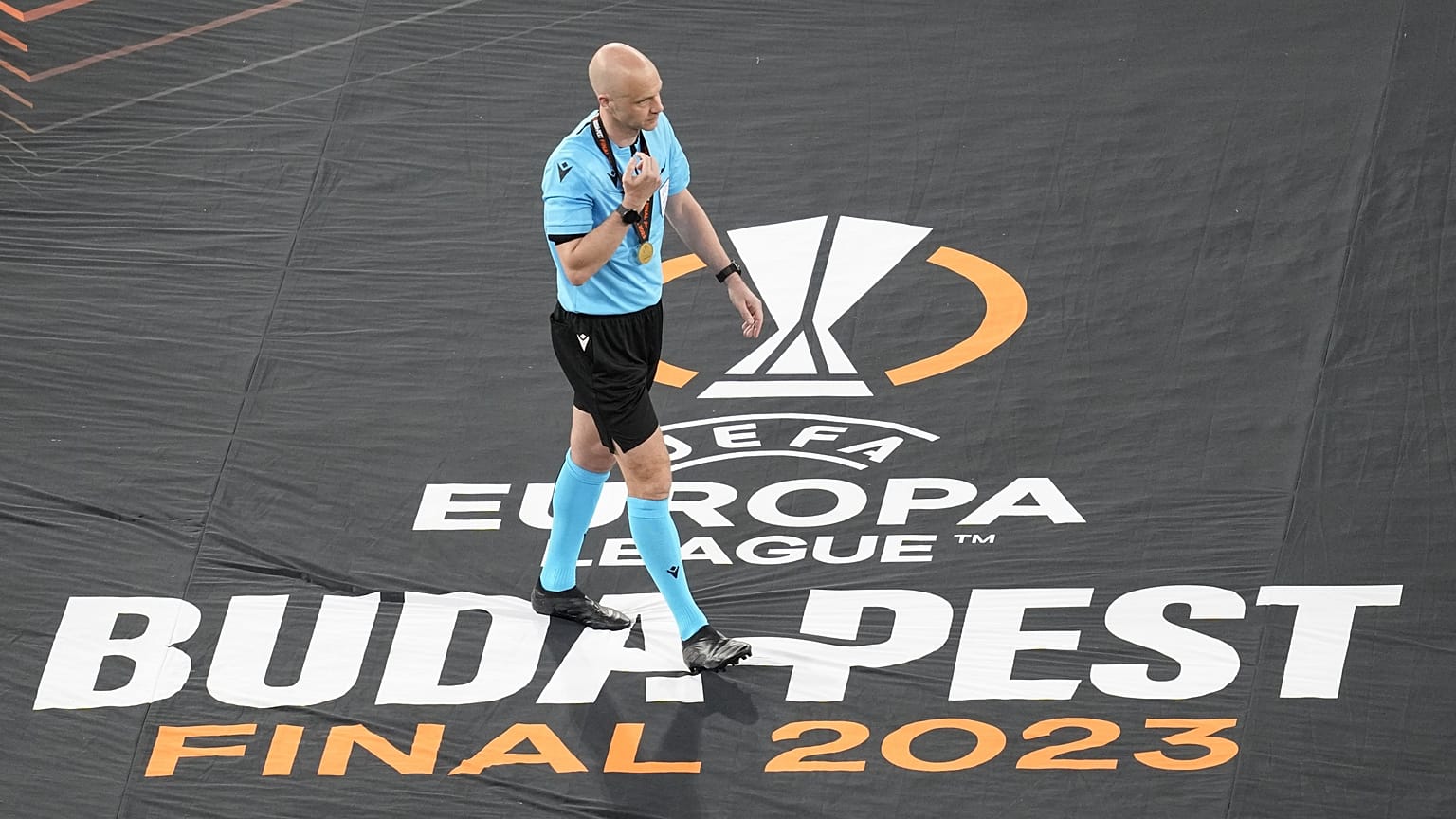 Anthony Taylor a Puskás Arénában