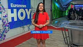 Lucía Riera presenta el informativo diario Euronews Hoy.