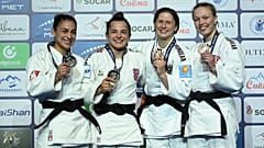 Day 2 medallists 