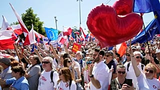 Manifestación antigubernamental en Varsovia, Polonia