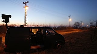 Archív fotó: német határőrök segítenek ellenőrizni Szerbiában a magyar határt