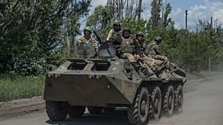 Ukrán katonák Bahmut környékén: nem adják fel