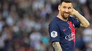 Lionel Messi meccs közben Párizsban, 2023. június 3-án