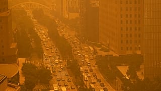 New York dans la fumée des incendies de forêt au Canada, le mercredi 7 juin 2023.
