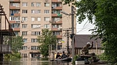 Wassermassen verteilen sich auf einer Fläche von 600 Quadratkilometern