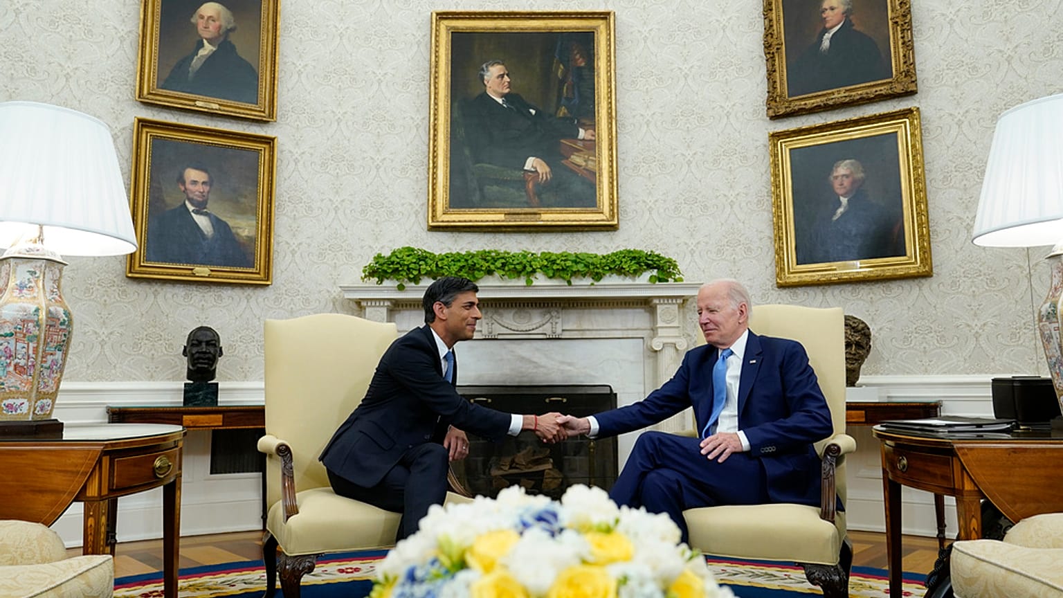 İngiltere Başbakanı Rishi Sunak, ABD Başkanı Joe Biden ile Oval Ofis'te görüştü