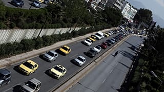 Κίνηση στους δρόμους της Αθήνας