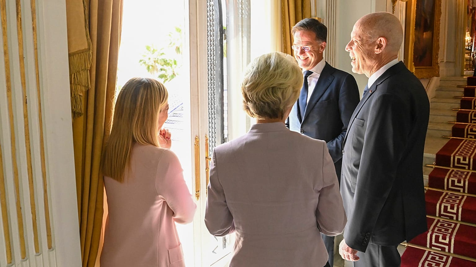 Meloni, Rutte, Von der Leyen y Said en Túnez