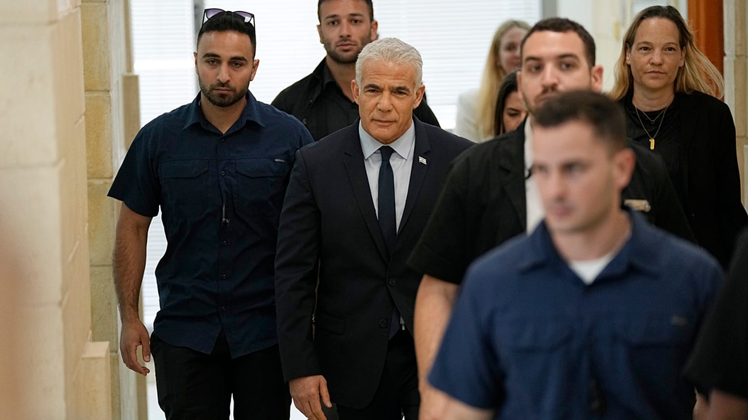 Ο ηγέτης της ισραηλινής αντιπολίτευσης στο δικαστήριο για να καταθέσει στη δίκη Νετανιάχου