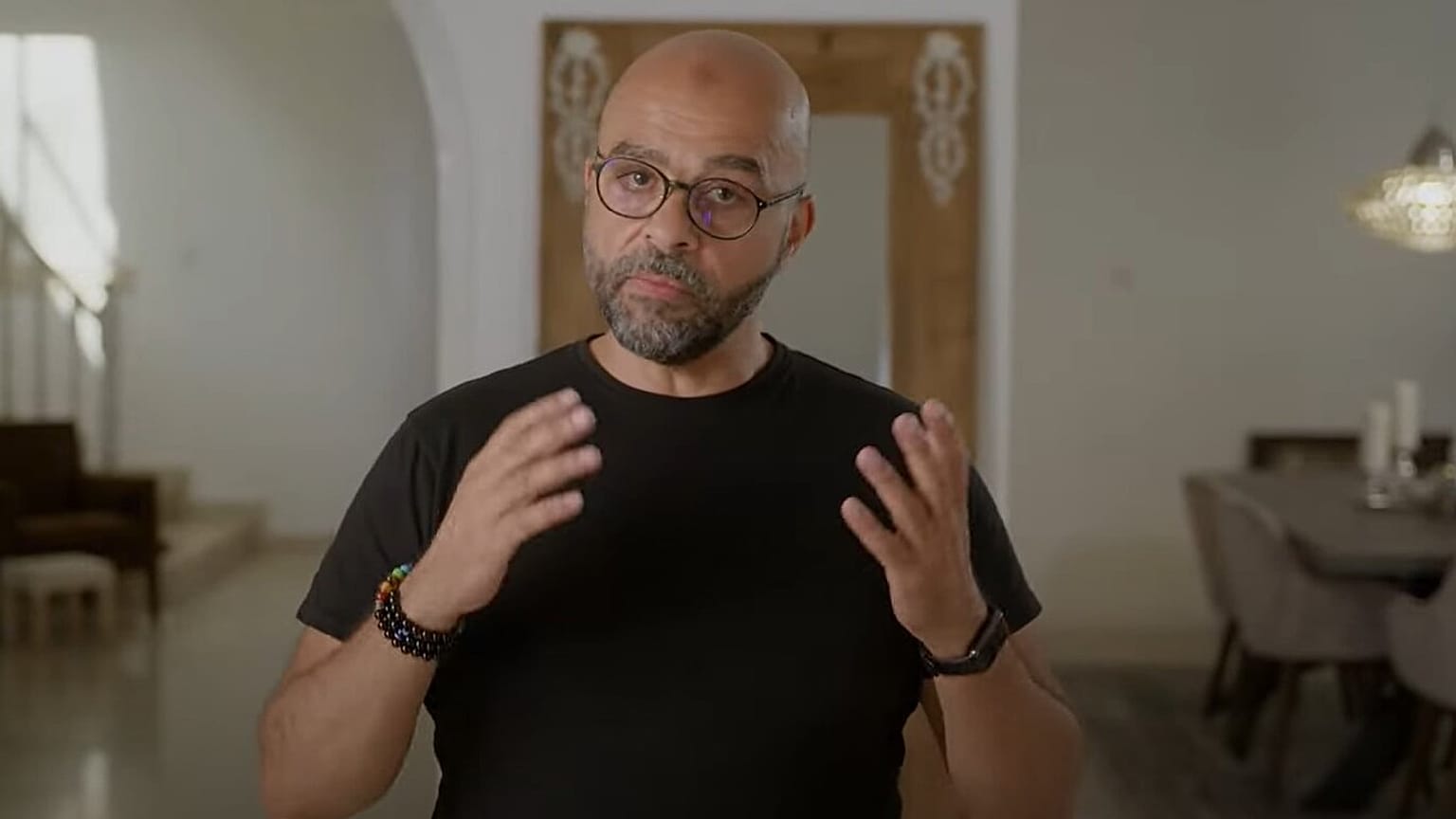 رجل الأعمال المصري والخبير في قضايا الذكاء الاصطناعي، محمد "مو" جودت