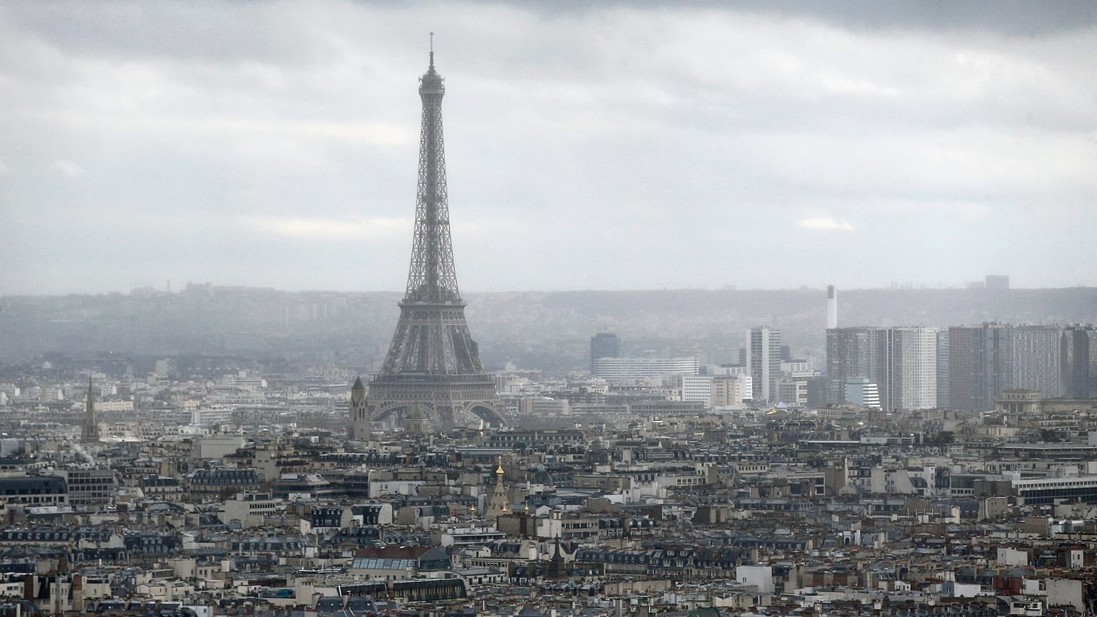 Paris says "non" to tall buildings - despite the iconic Eiffel Tower