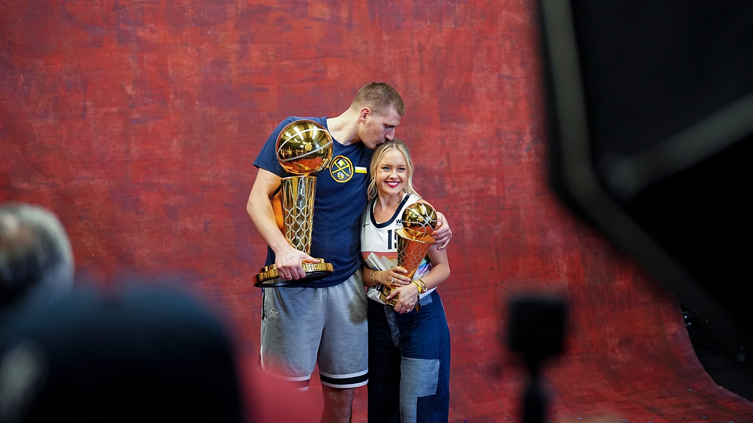 Sérvio Nikola Jokić foi fundamental na conquista do título da NBA