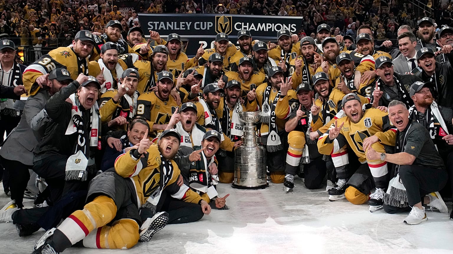 Die Golden Nights feiern den Gewinn des Stanley Cups
