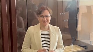 Csanyiseva a tárgyaláson