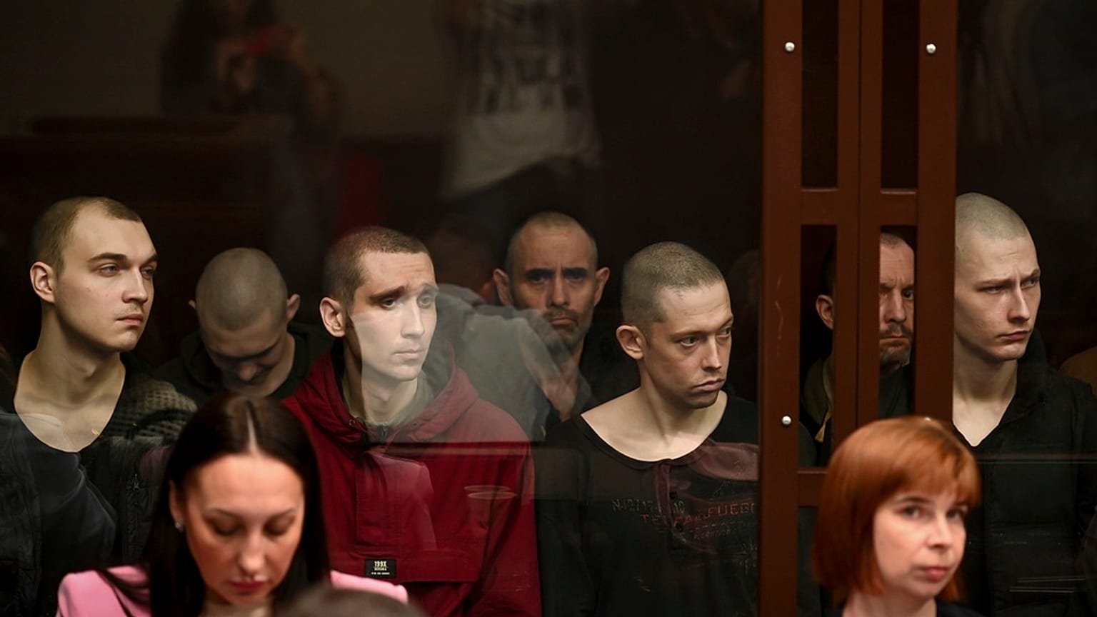 Le procès de plus 20 soldats ukrainiens a débuté en Russie, 14 juin 2023