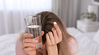 استفاده از قرص‌های ضدبارداری و افسردگی زنان