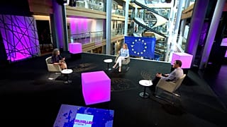 Méabh Mc Mahon con Maite Pagazaurtundúa y Juan Fernando López Aguilar