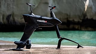 Image shows the Hydrofoiler SLS 'water-bike' from New Zealand-based company, Manta 5.