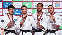 Gusman Kyrgyzbayev, David Garcia Torne, Maxime Gobert und Alberto Gaitero Martin (v.l.n.r.) freuen sich über ihre Medaillen