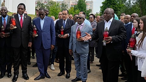 Delegation of seven African leaders pay their respects at mass grave in Bucha, UKraine, June 16th 2023