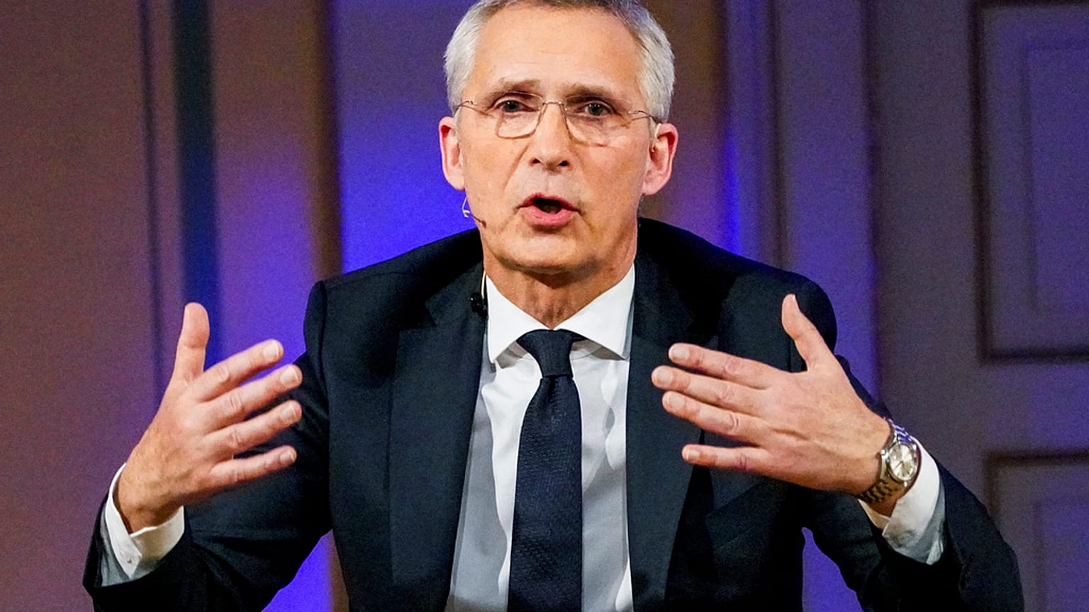 NATO Genel Sekreteri Jens Stoltenberg