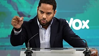 الأمين العام لحزب فوكس اليميني المتطرف الإسباني إغناسيو غاريغا 