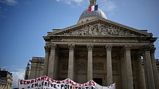 Paris'teki anıt mezar Pantheon