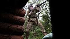 Ukrayna askerleri, Rus işgaline karşı saldırıya geçti