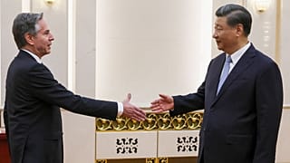 شی جین‌پینگ و آنتونی بلینکن 