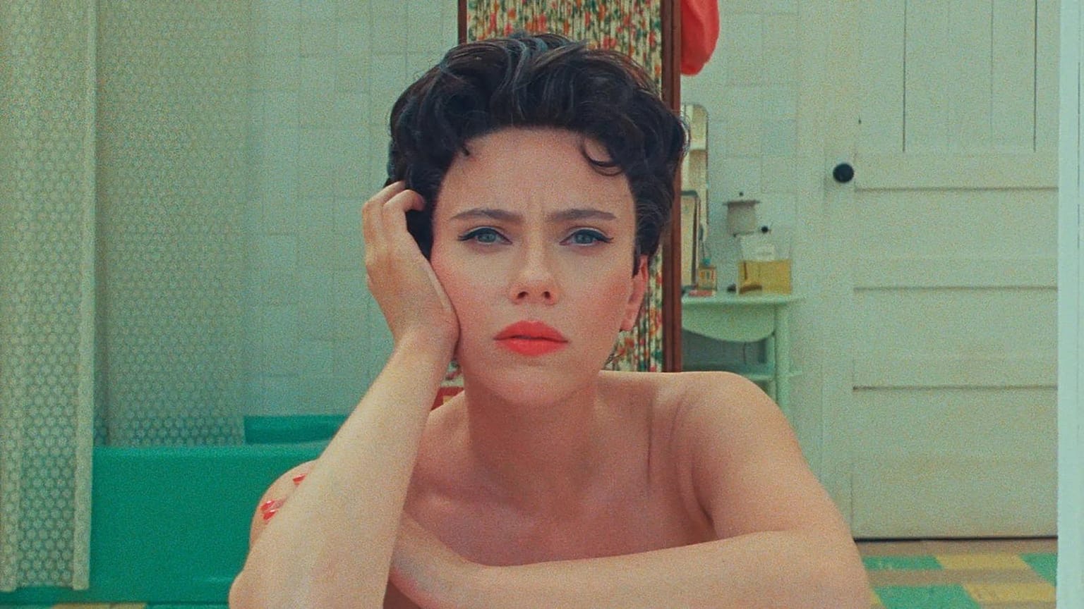 Scarlett Johansson in Asteroid City