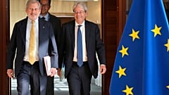 EU-Haushaltskommissar Johannes Hahn und EU-Wirtschaftskommissar Paolo Gentiloni