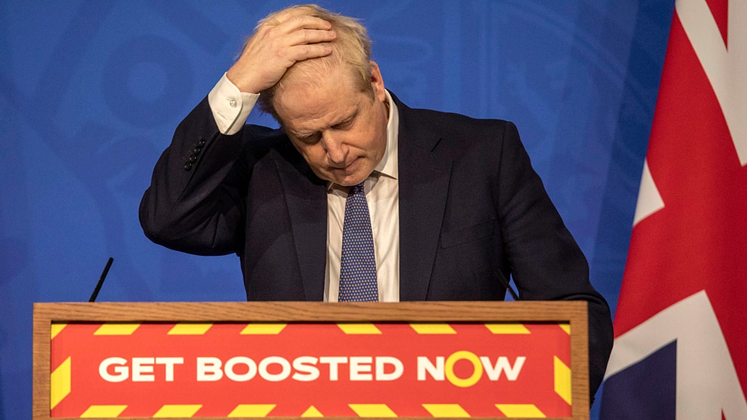 İngiltere Başbakanı Boris Johnson, Covid-19 salgını dönemindeki rutin basın toplantılarından birinde / Arşiv