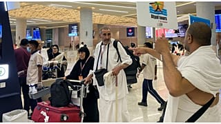 المسلمون يتوافدون إلى السعودية لأداء مناسك الحج