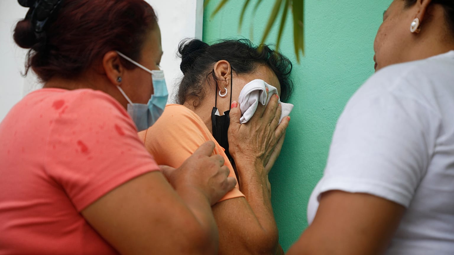 Cerca de 41 mujeres murieron tras motín en una cárcel en Honduras