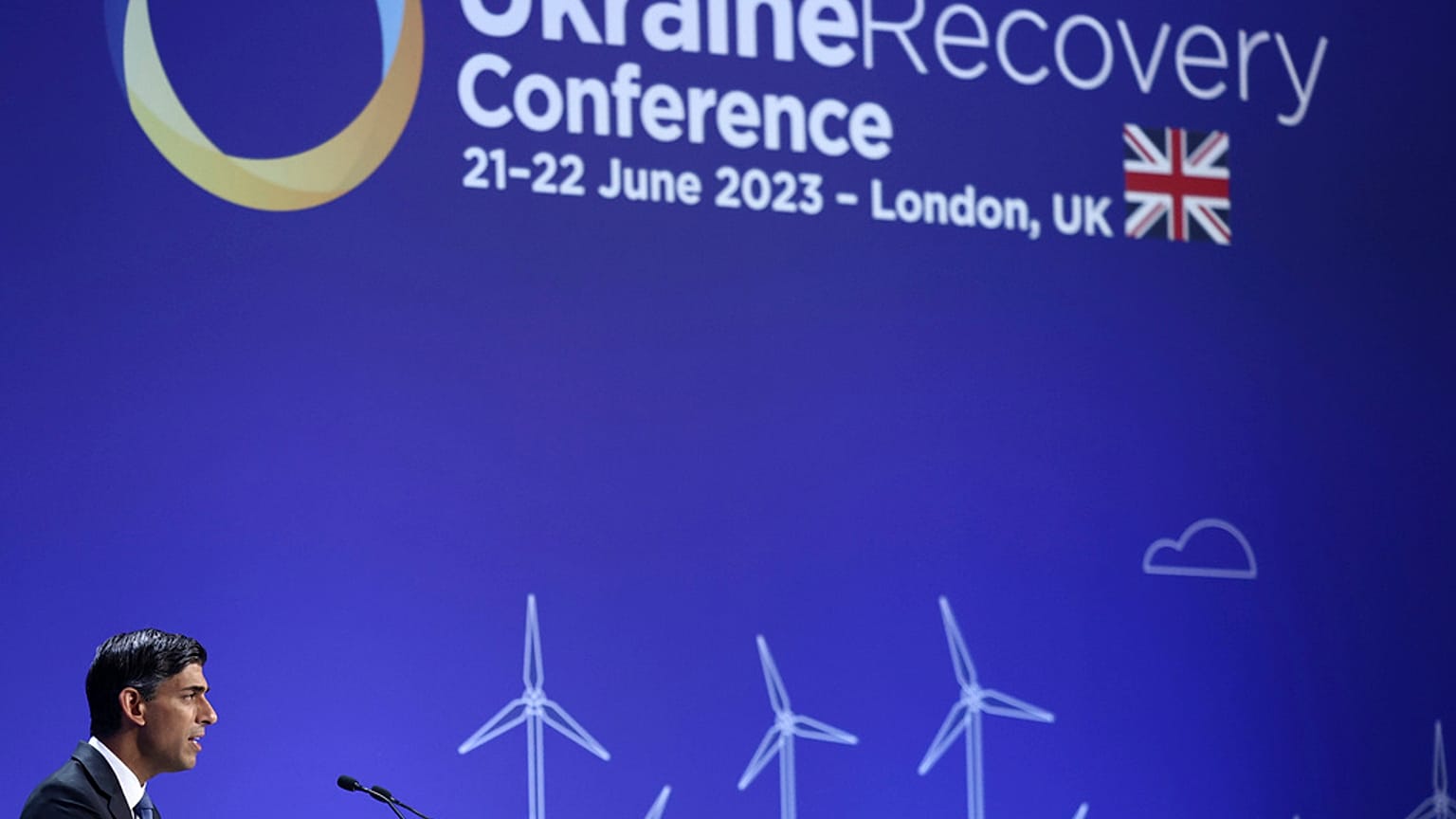 A brit kormányfő a konferencián