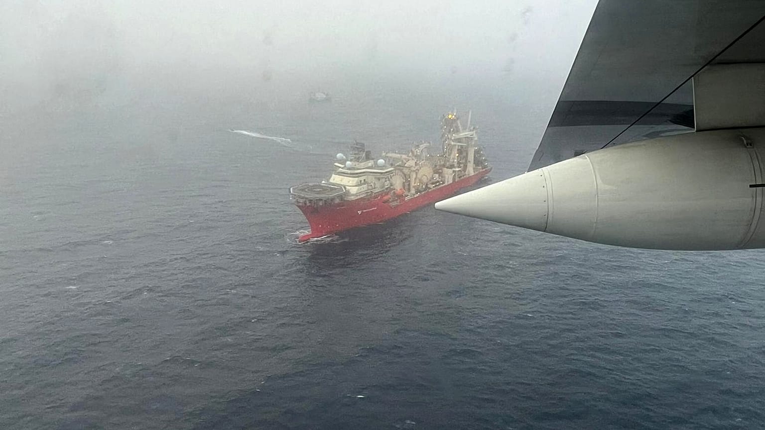 Корабль "Deep Energy" направляется в зону поисков подводного аппарата "Titan" компании OceanGate.