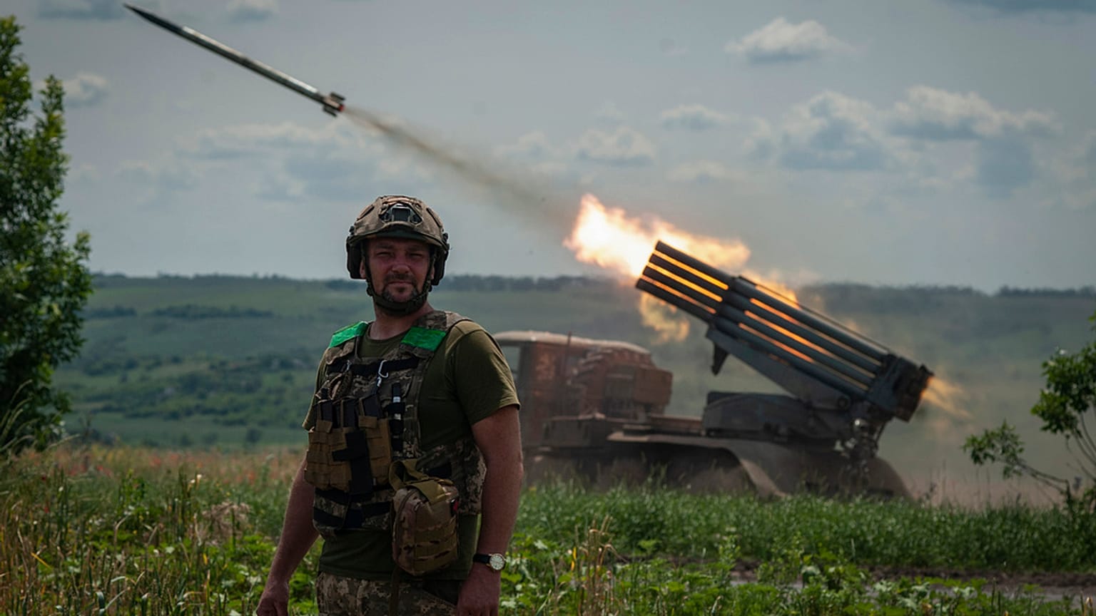 La controffensiva ucraina contro le truppe russe prosegue con lenti passi avanti