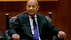 المبعوث الفرنسي الخاص إلى لبنان جان إيف لودريان يلتقي رئيس مجلس النواب نبيه بري في بيروت، لبنان، الأربعاء 21 يونيو 2023.