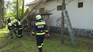 Egerbakta, Ungheria, colpita da violenti temporali
