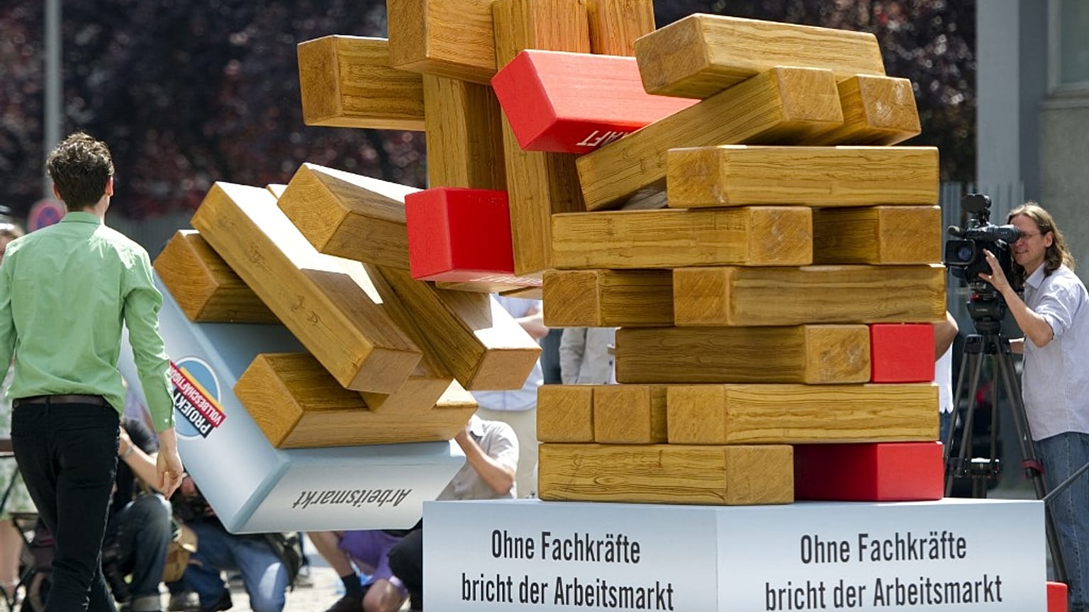 Arbeitsmarkt-Skulptur (Archivphoto) 