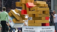 Arbeitsmarkt-Skulptur (Archivphoto) 