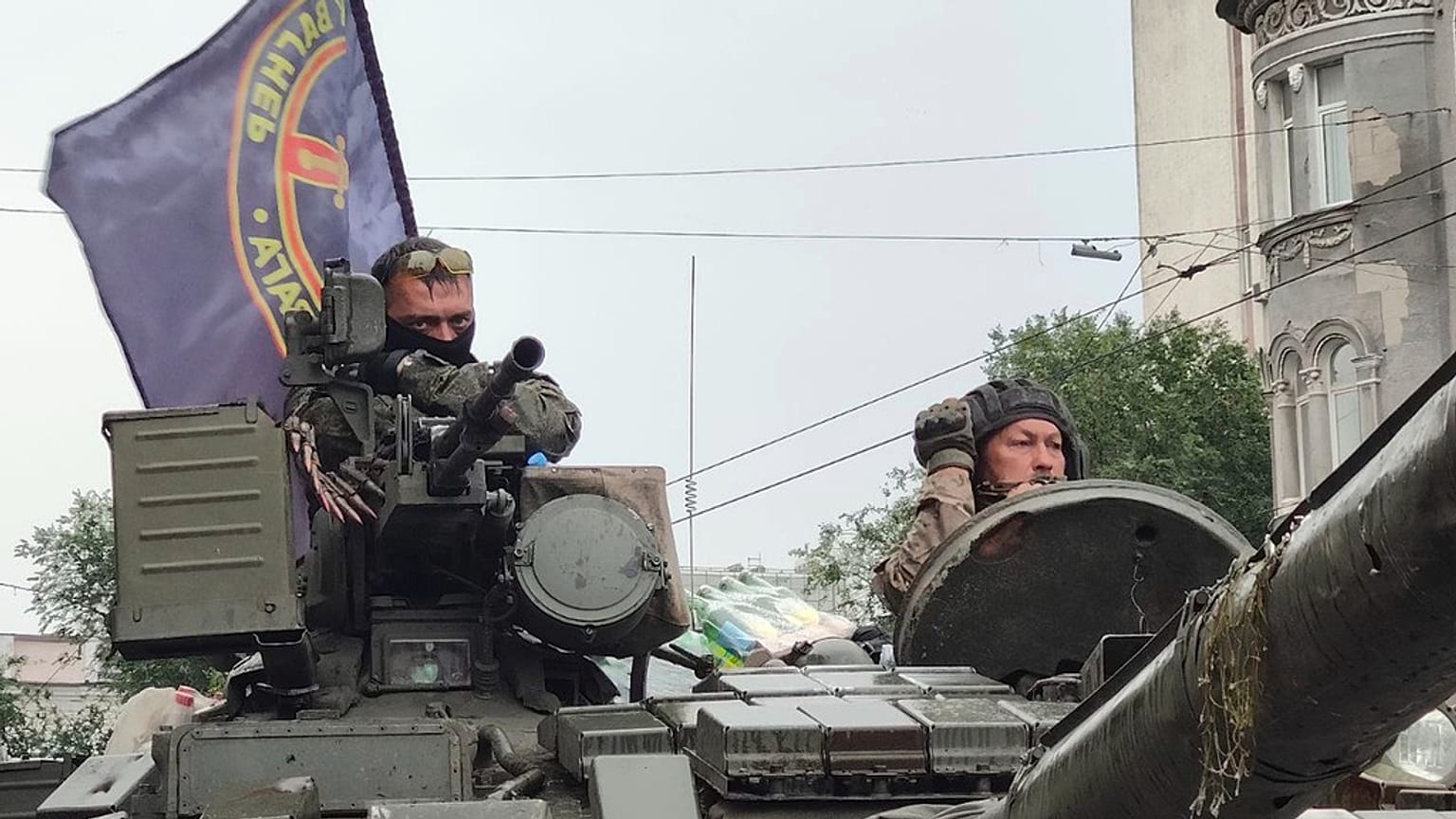 Des soldats du groupe Wagner, à Rostov-sur-le-Don en Russie, 24 juin 2023.