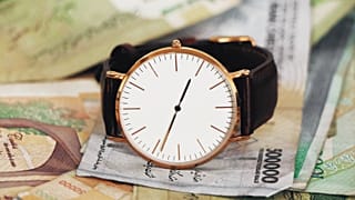 عکس تزئینی است