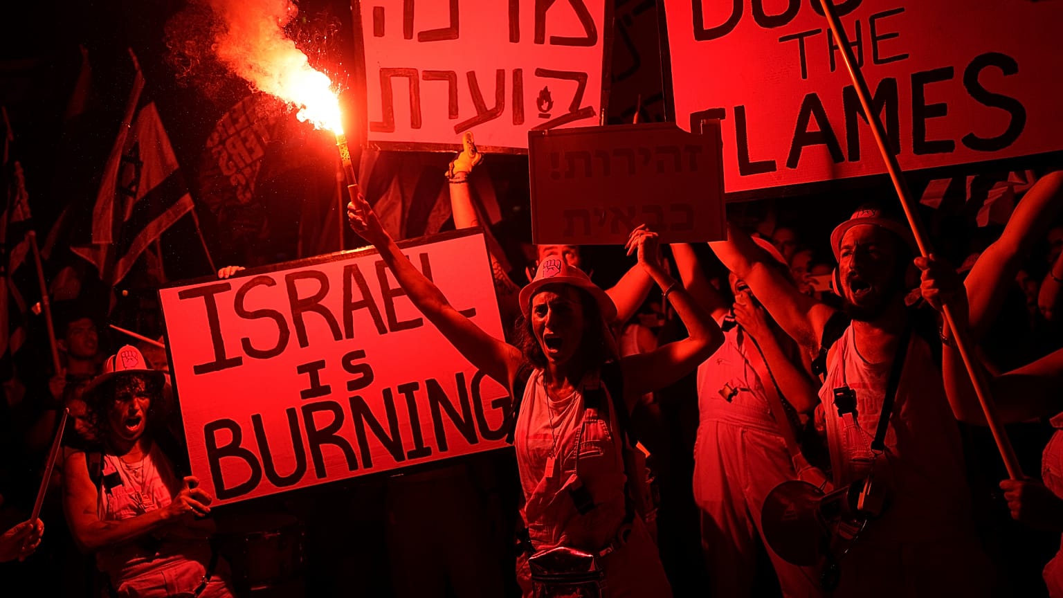 I manifestanti a Tel Aviv